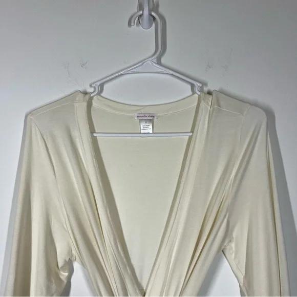 Samantha Chang Robe Size Small - Picture 5 of 13